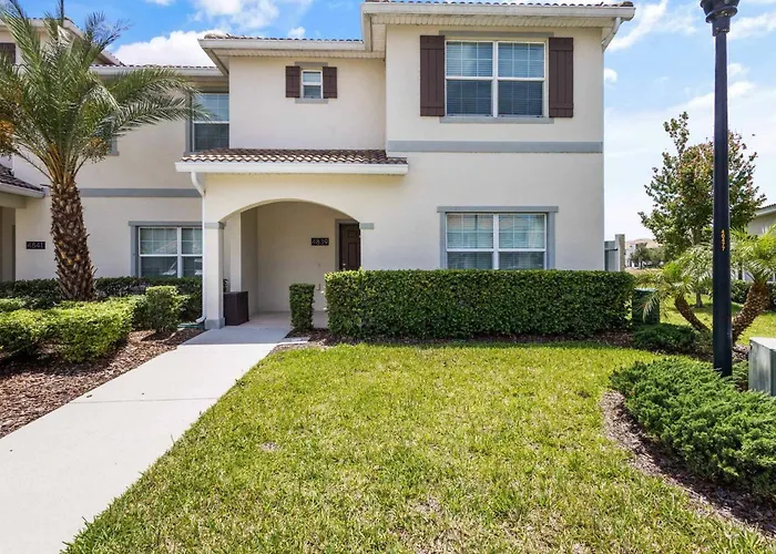Amazing Townhome With Private Pool Sl4839