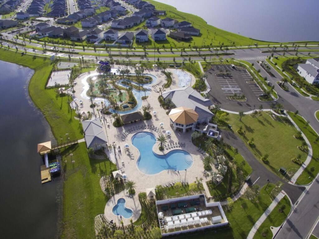 Ferienhaus Amazing Townhome With Private Pool Sl4839 *