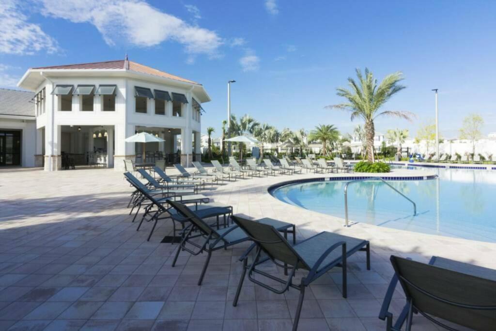 Amazing Townhome With Private Pool Sl4839 *