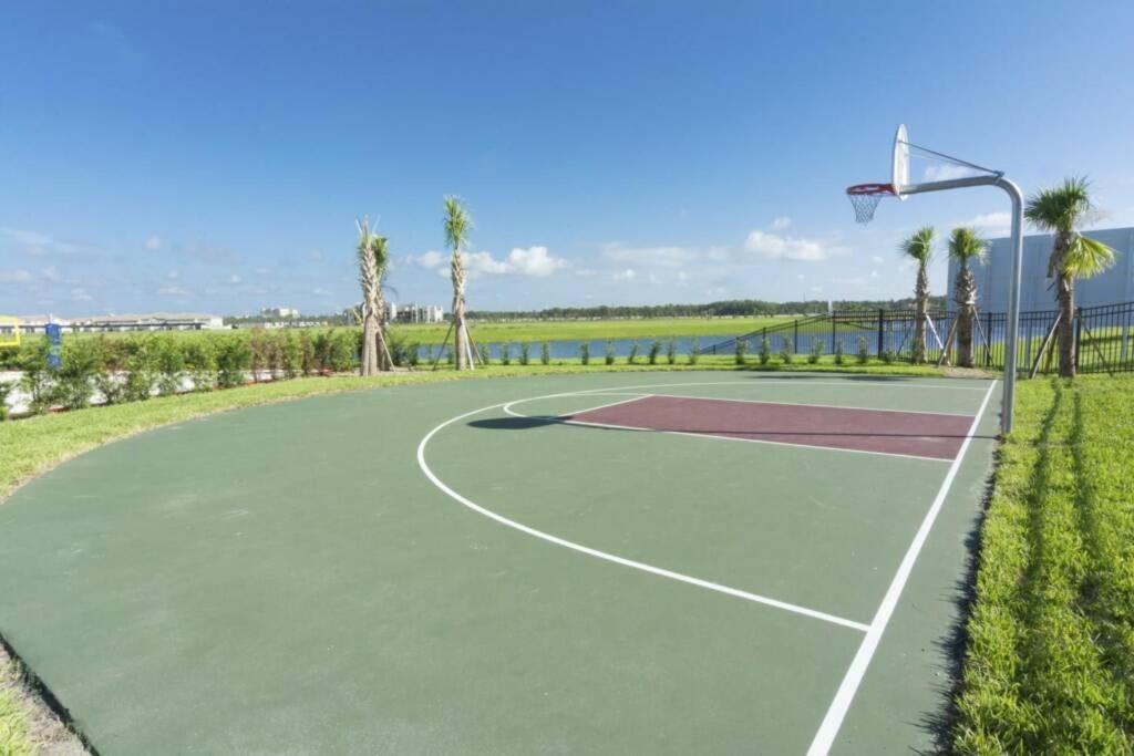 Ferienhaus Amazing Townhome With Private Pool Sl4839