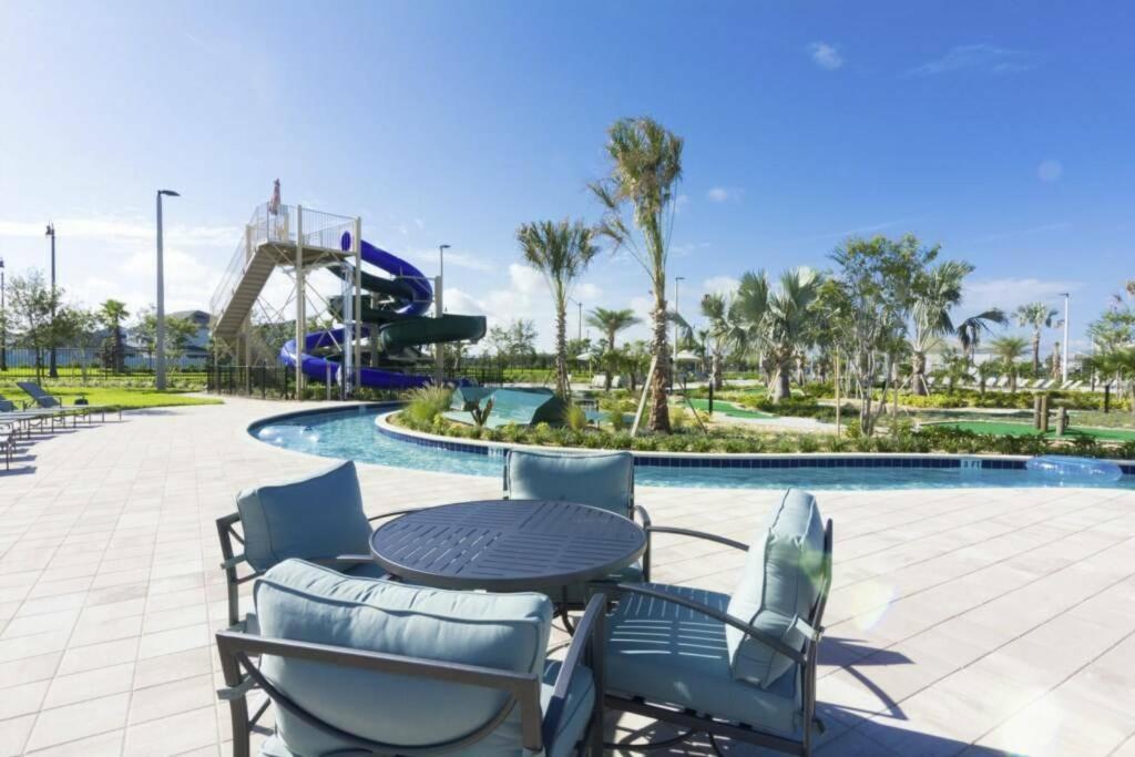 Amazing Townhome With Private Pool Sl4839 *
