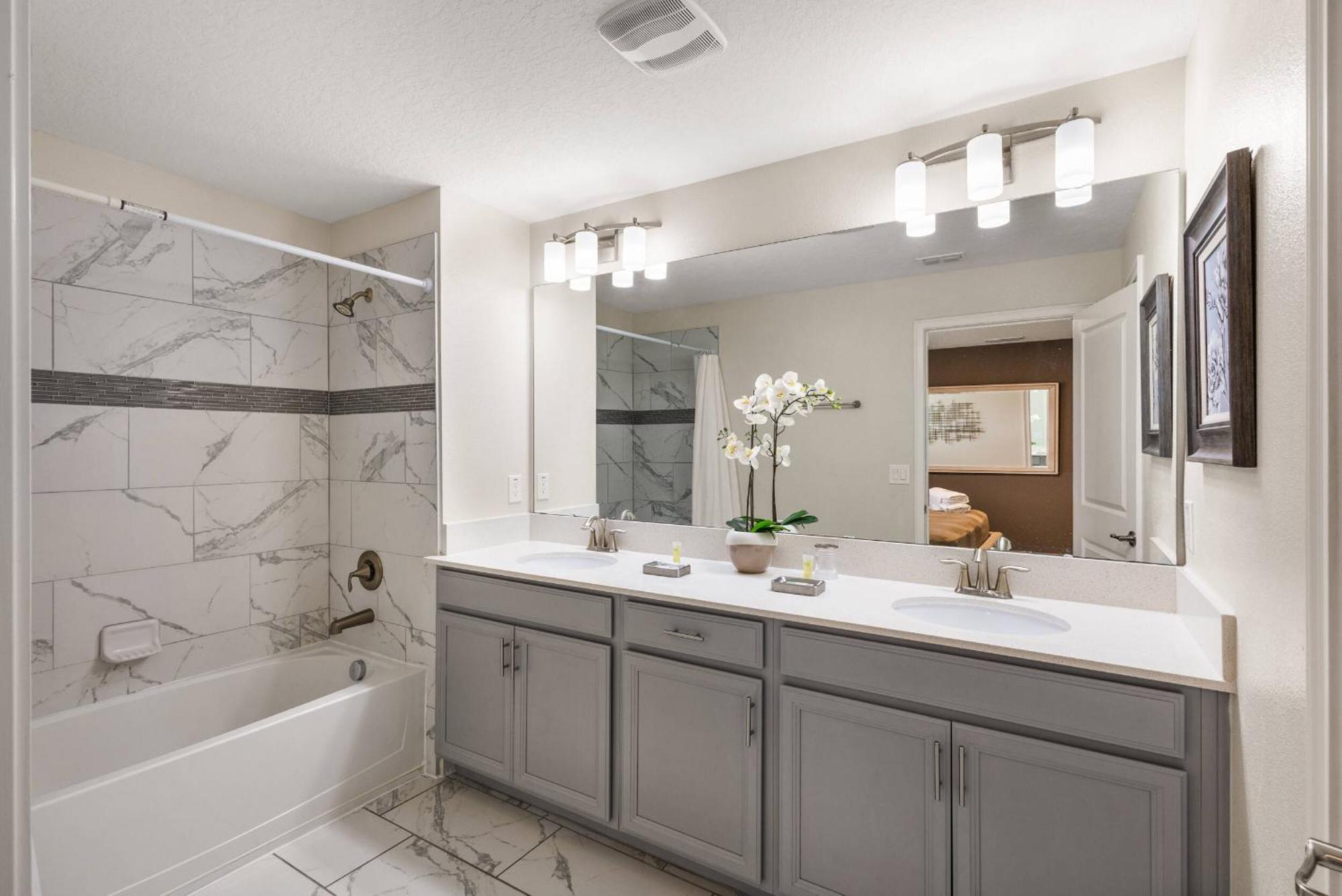 Ferienhaus Amazing Townhome With Private Pool Sl4839