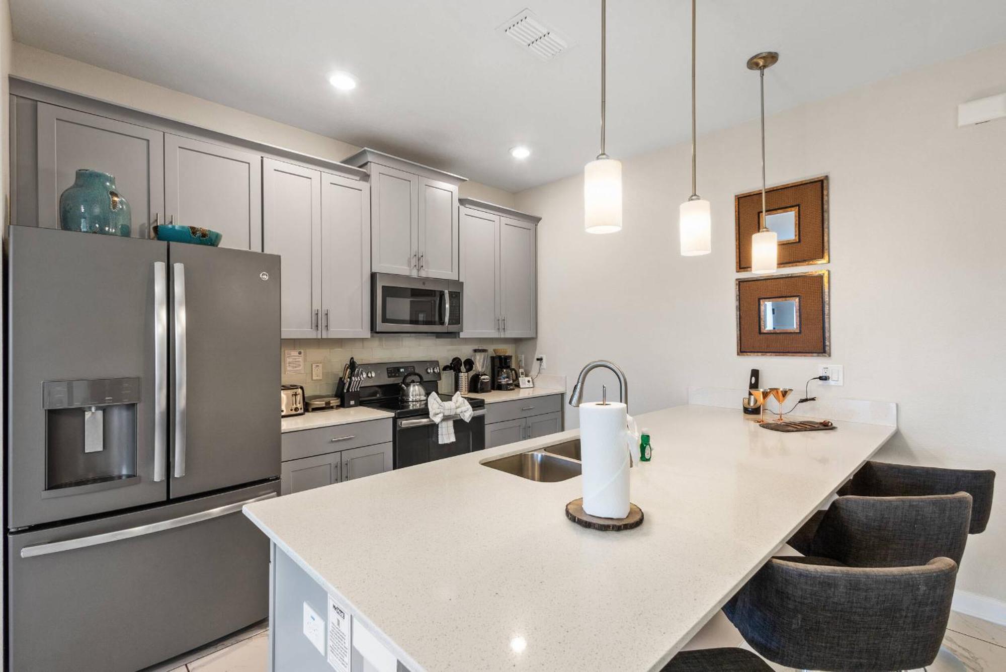 Amazing Townhome With Private Pool Sl4839 *