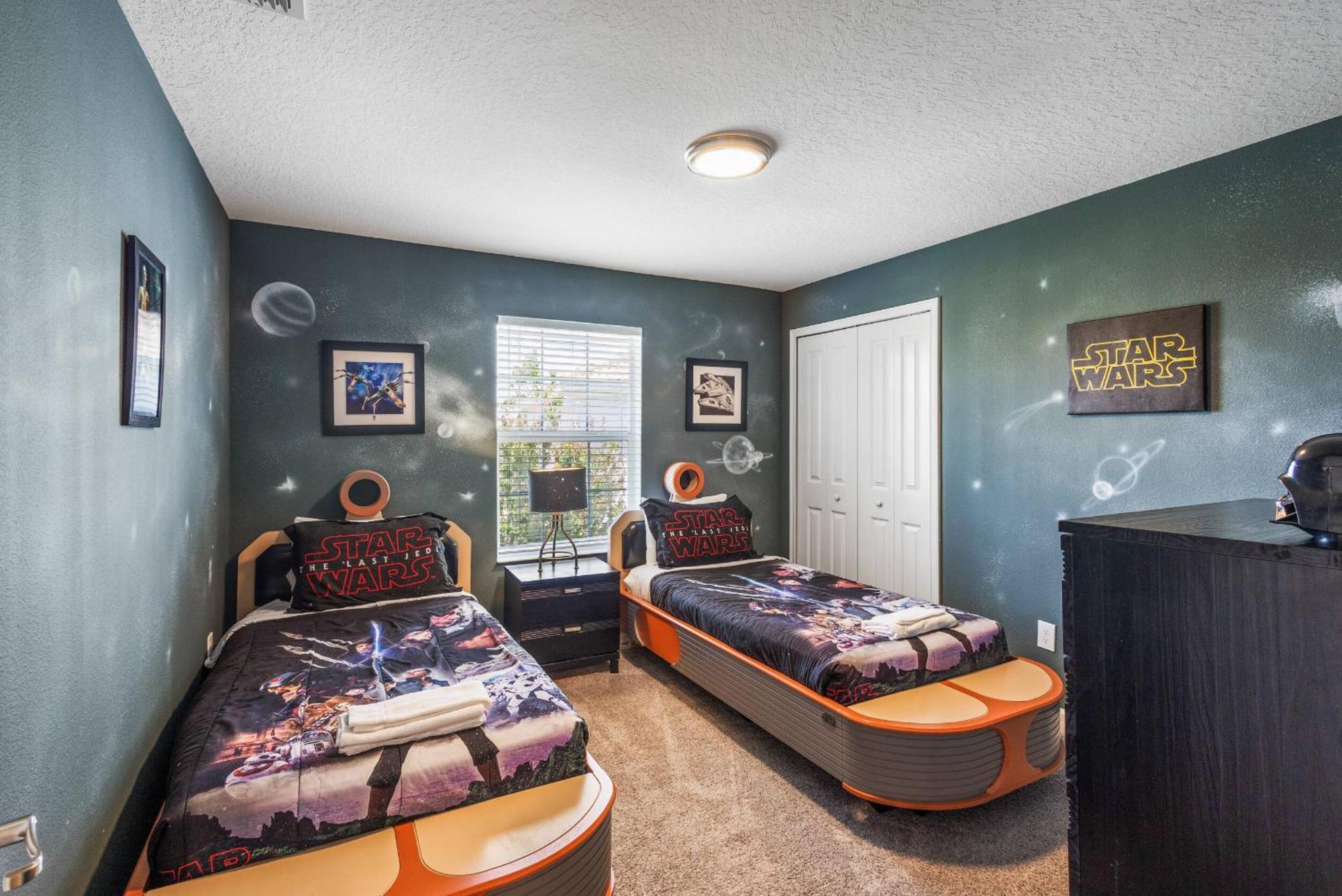 Amazing Townhome With Private Pool Sl4839